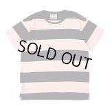 NEXUSVII.｜FAT BORDAER TEE｜BLACK×PINK