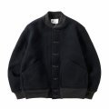 NEXUSVII.｜BUTTON VERSITY JACKET｜BLACK