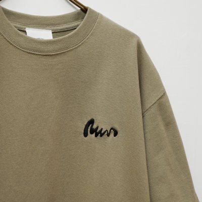 画像2: BOUNCE ORIGINAL｜バウンスオリジナル "TESOI" EMB S/S TEE｜SAND KHAKI