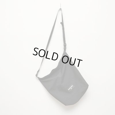 画像1: 430fourthirty｜LYR ROLL SHOULDER BAG ショルダーバッグ｜BLACK