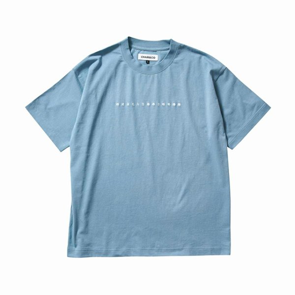 画像1: CHARI&CO x JINSEISAIKO TEE｜SMOKE BLUE  (1)