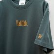 画像2: BOUNCE ORIGINAL｜ "Ho ga na i / ホガナイ" TEE｜SLATE (2)