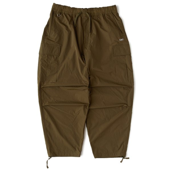画像2: FAT|TUCKTILITY ナイロンカーゴパンツ|OLIVE (2)